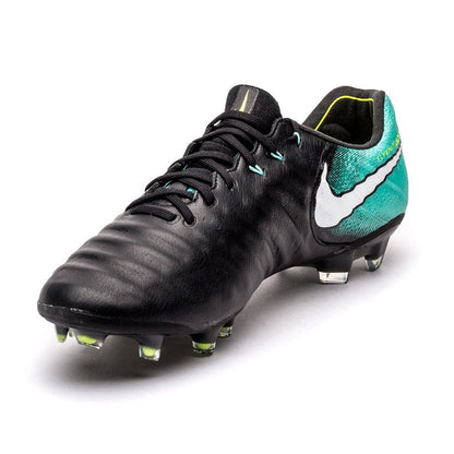 Tiempo Legend 7 FG EC17