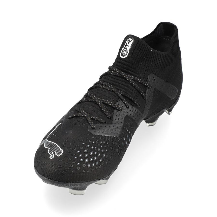 P Future Ultimate FG elite eclipse