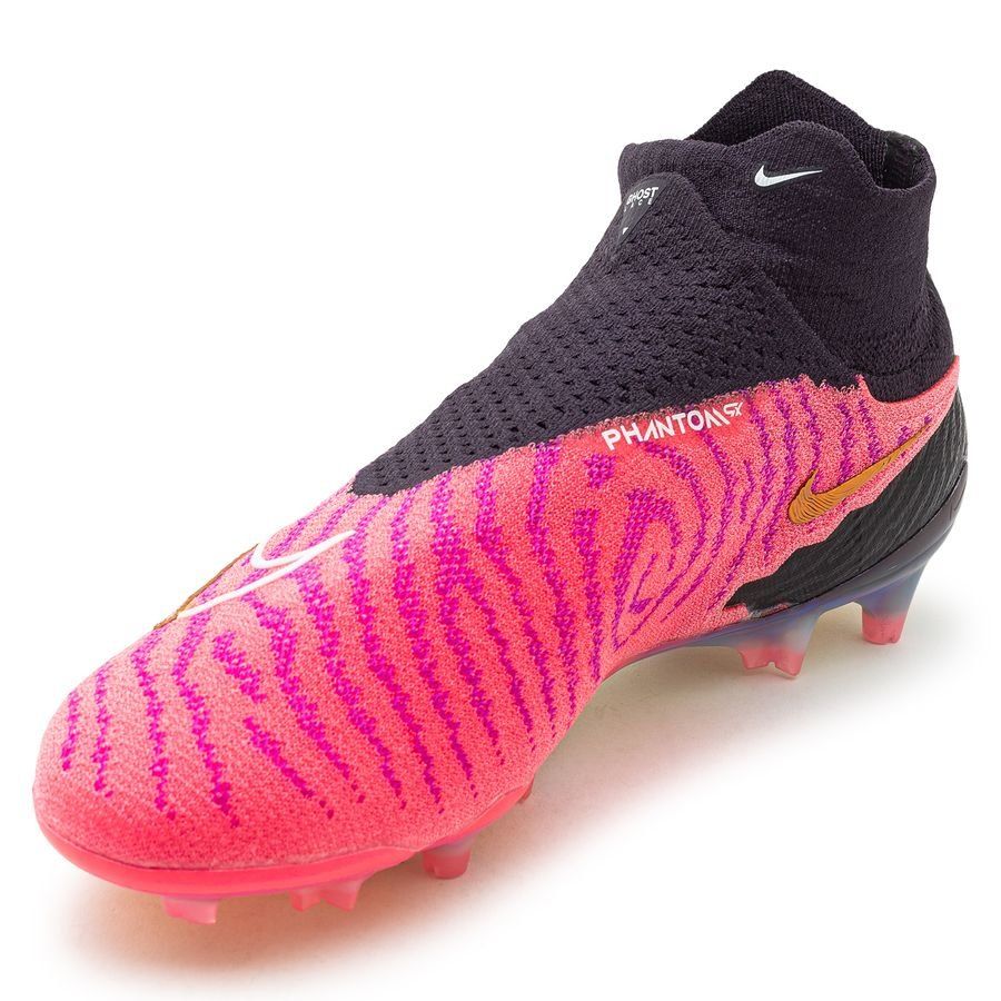 Phantom GX Elite DF FG Pink Sort limited edition