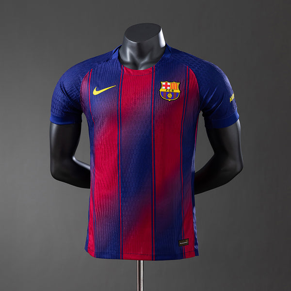 Barcelona 25-26 home kit