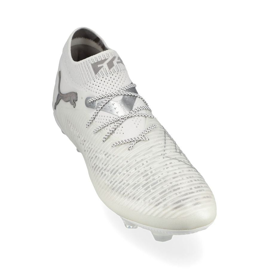 P Future 8 Ultimate FG elite white pack