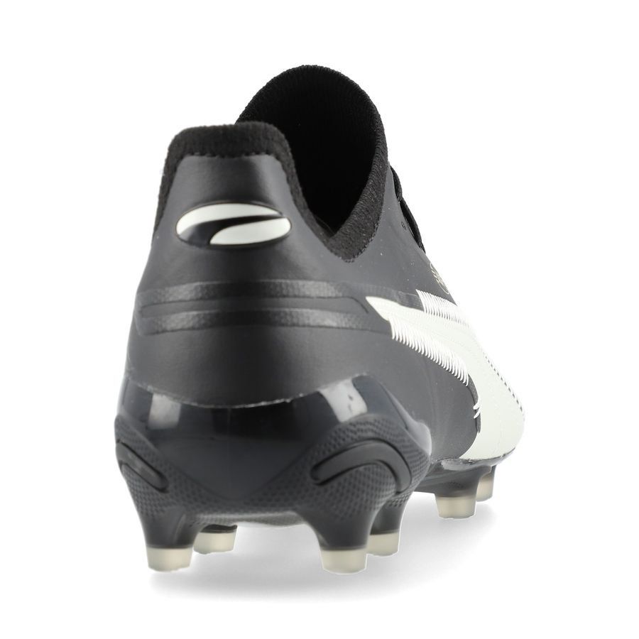 P King Ultimate FG elite art of football