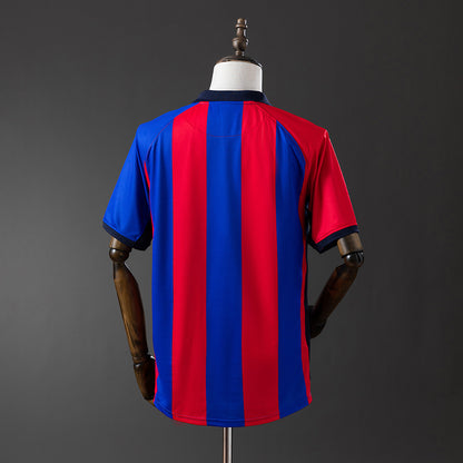 Barcelona 01-02 home kit