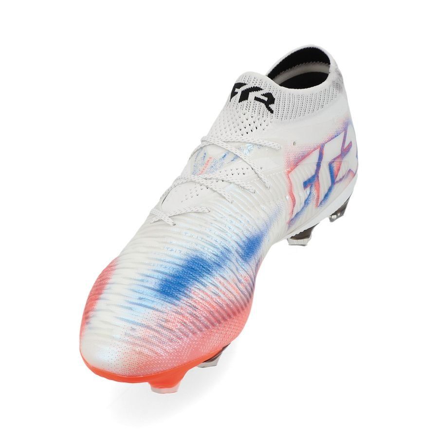 P Future 8 Ultimate FG elite untamed