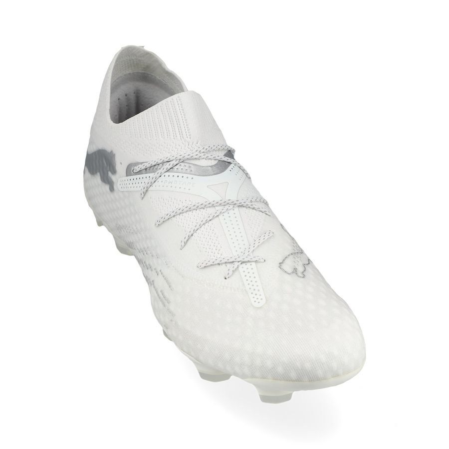 P Future 7 Ultimate FG elite japan exclusive