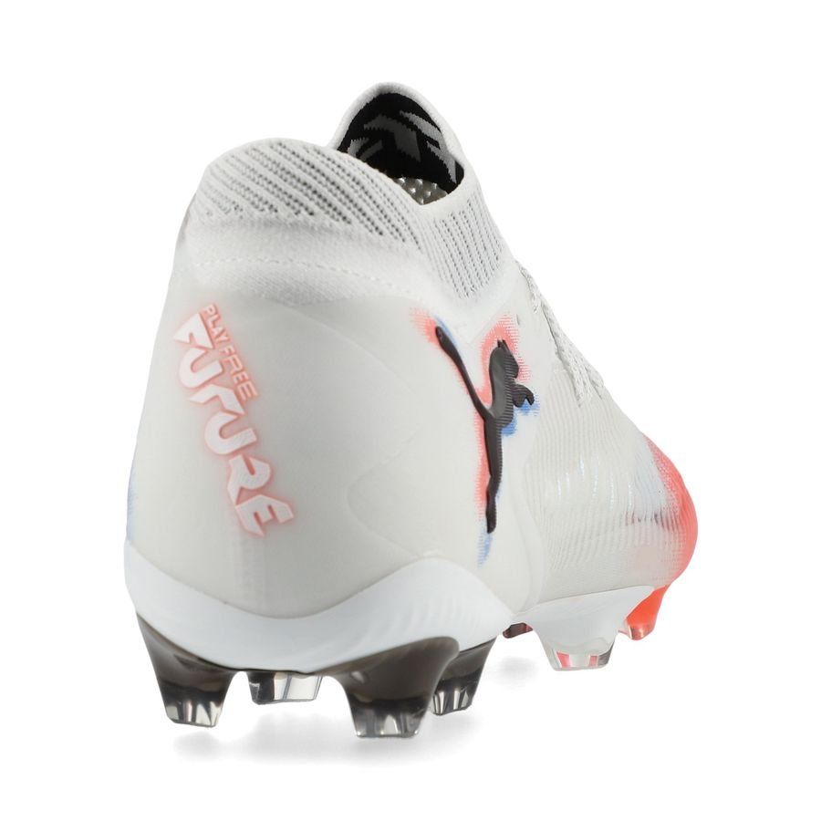 P Future 8 Ultimate FG elite untamed