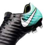 Tiempo Legend 7 FG EC17