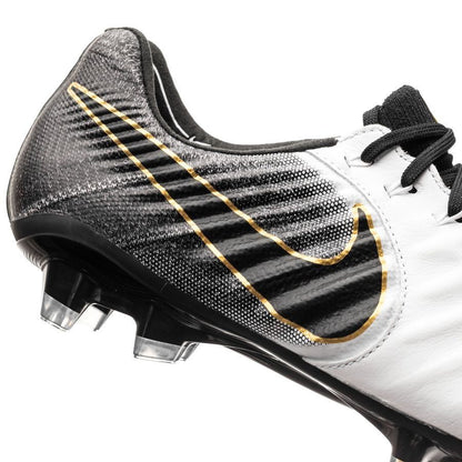 Tiempo Legend 7 FG Black & White