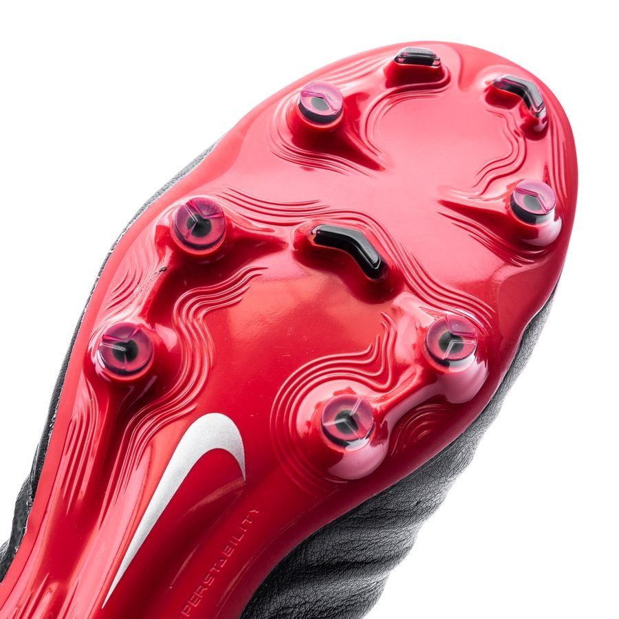 Tiempo Legend 7 FG Raised On Concrete