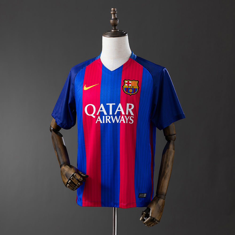 Barcelona 16-17 home kit