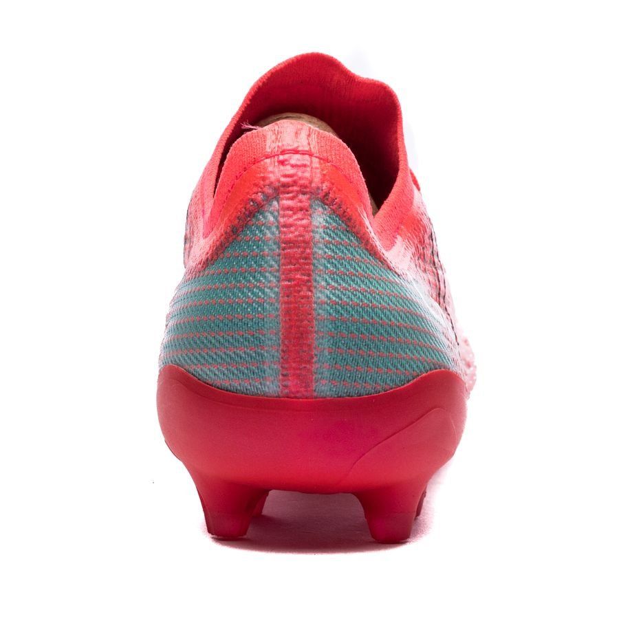 P Ultra 1.3 FG elite faster football