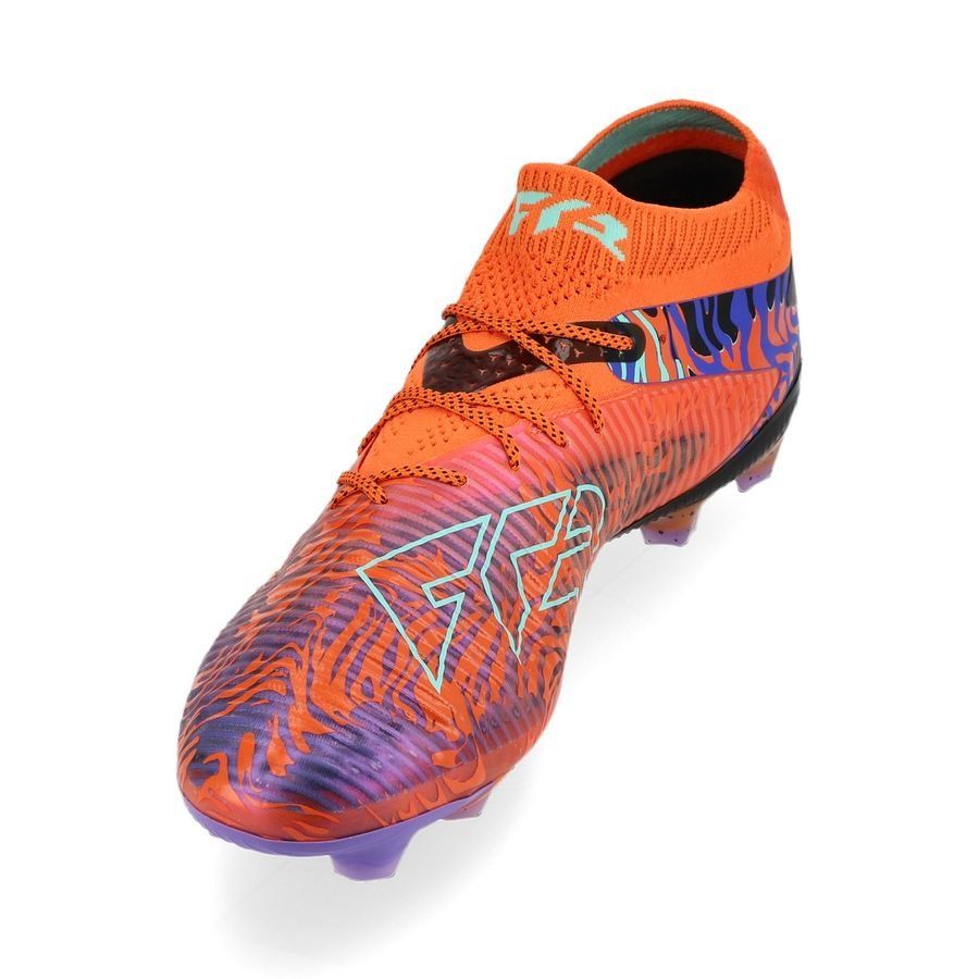 P Future 8 Ultimate FG elite creativity