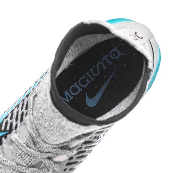 Magista Obra DF FG Wolf Gray