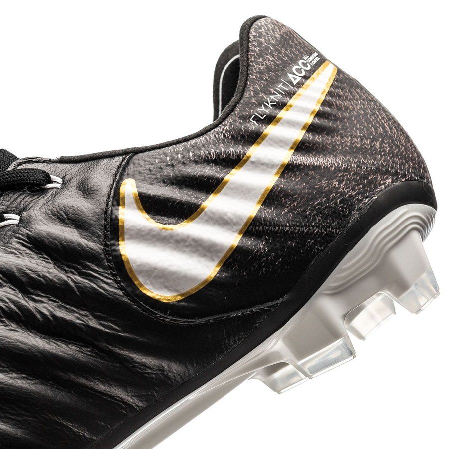 Tiempo Legend 7 FG Pitch Dark