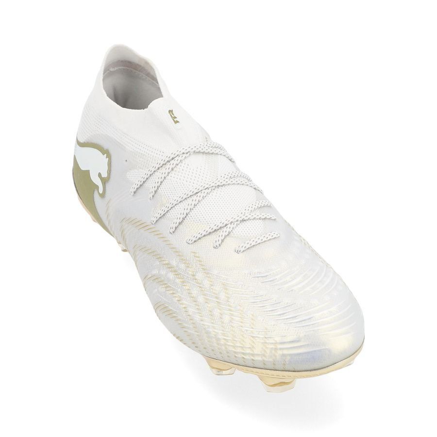 P Future 9 Ultimate FG elite gold