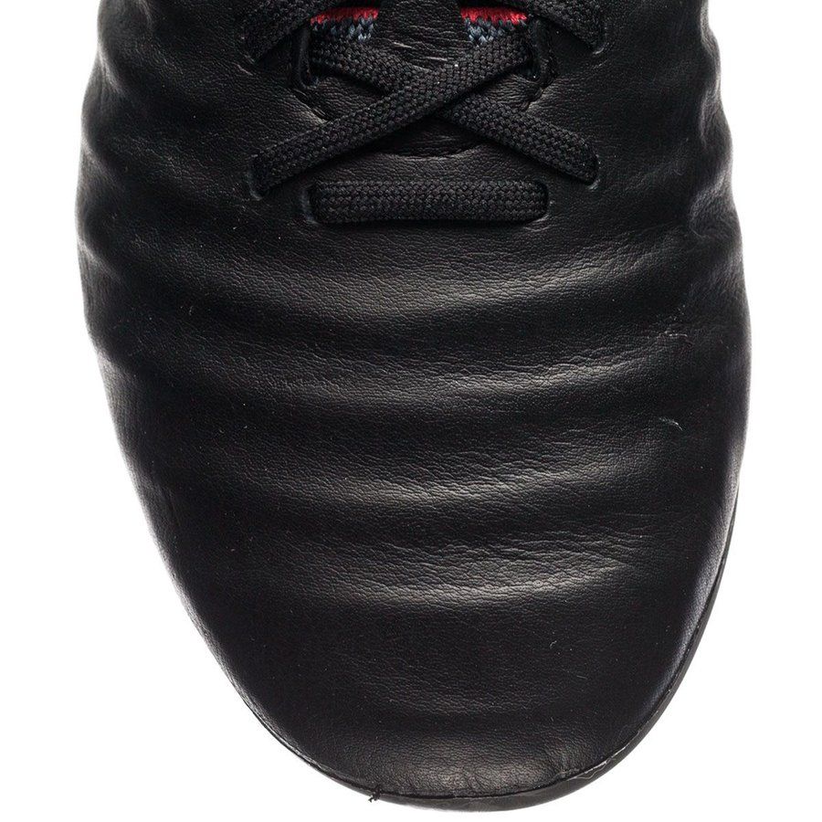 Tiempo Legend 7 FG Rising Fast
